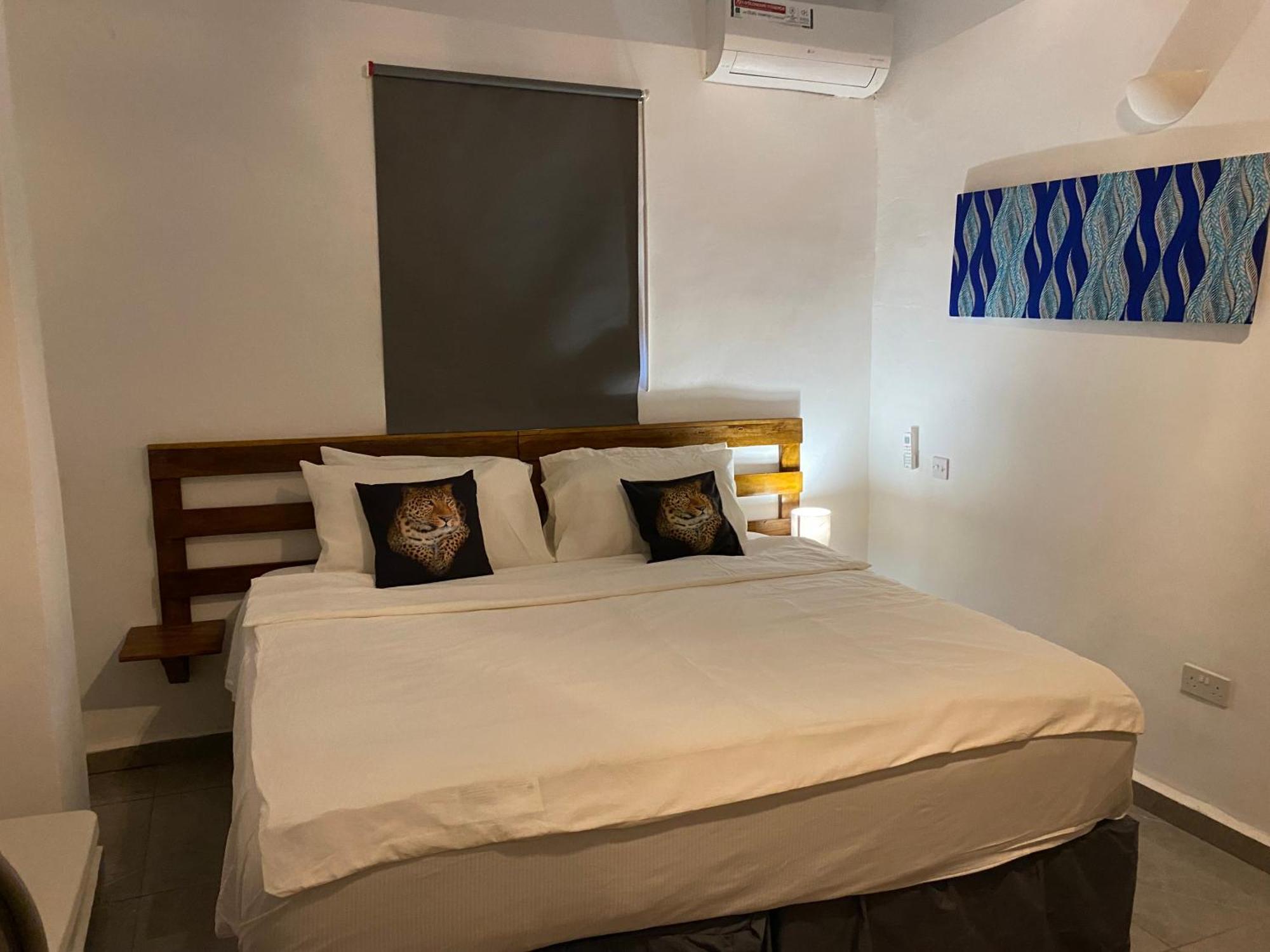 Belvoir Apart-Hotel & Residence Freetown Ngoại thất bức ảnh