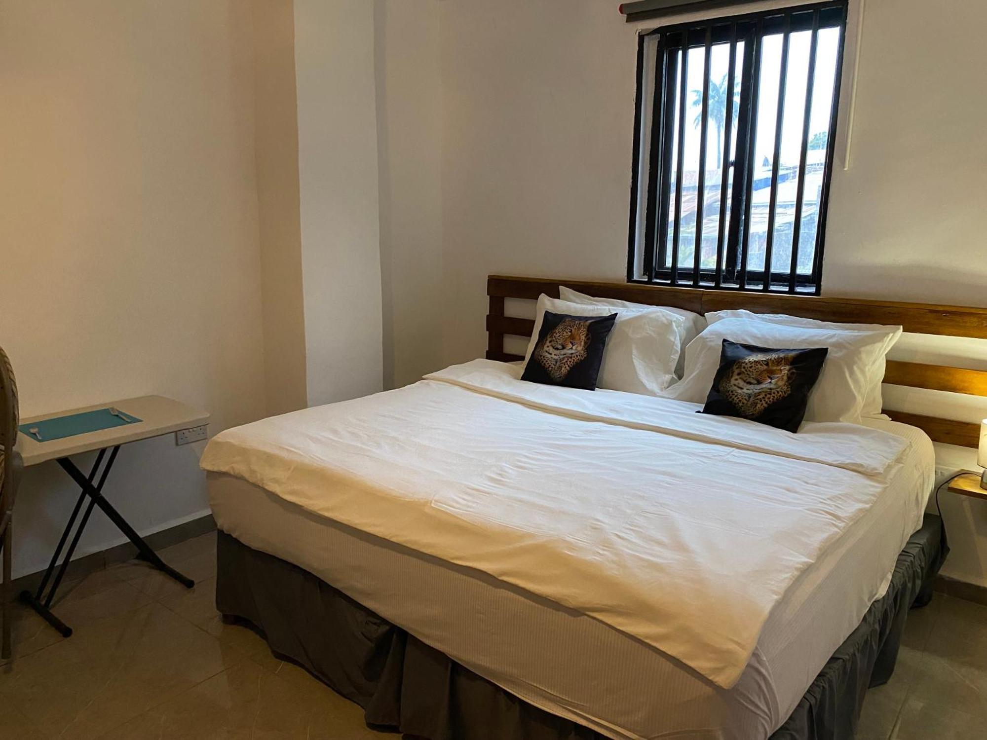 Belvoir Apart-Hotel & Residence Freetown Ngoại thất bức ảnh