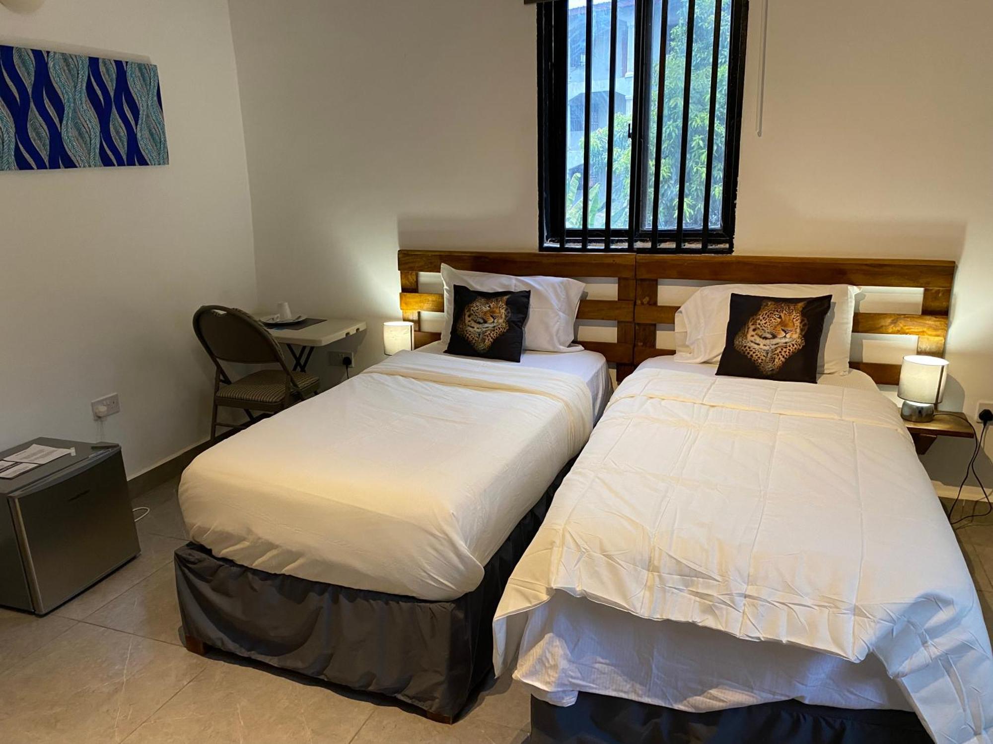 Belvoir Apart-Hotel & Residence Freetown Ngoại thất bức ảnh