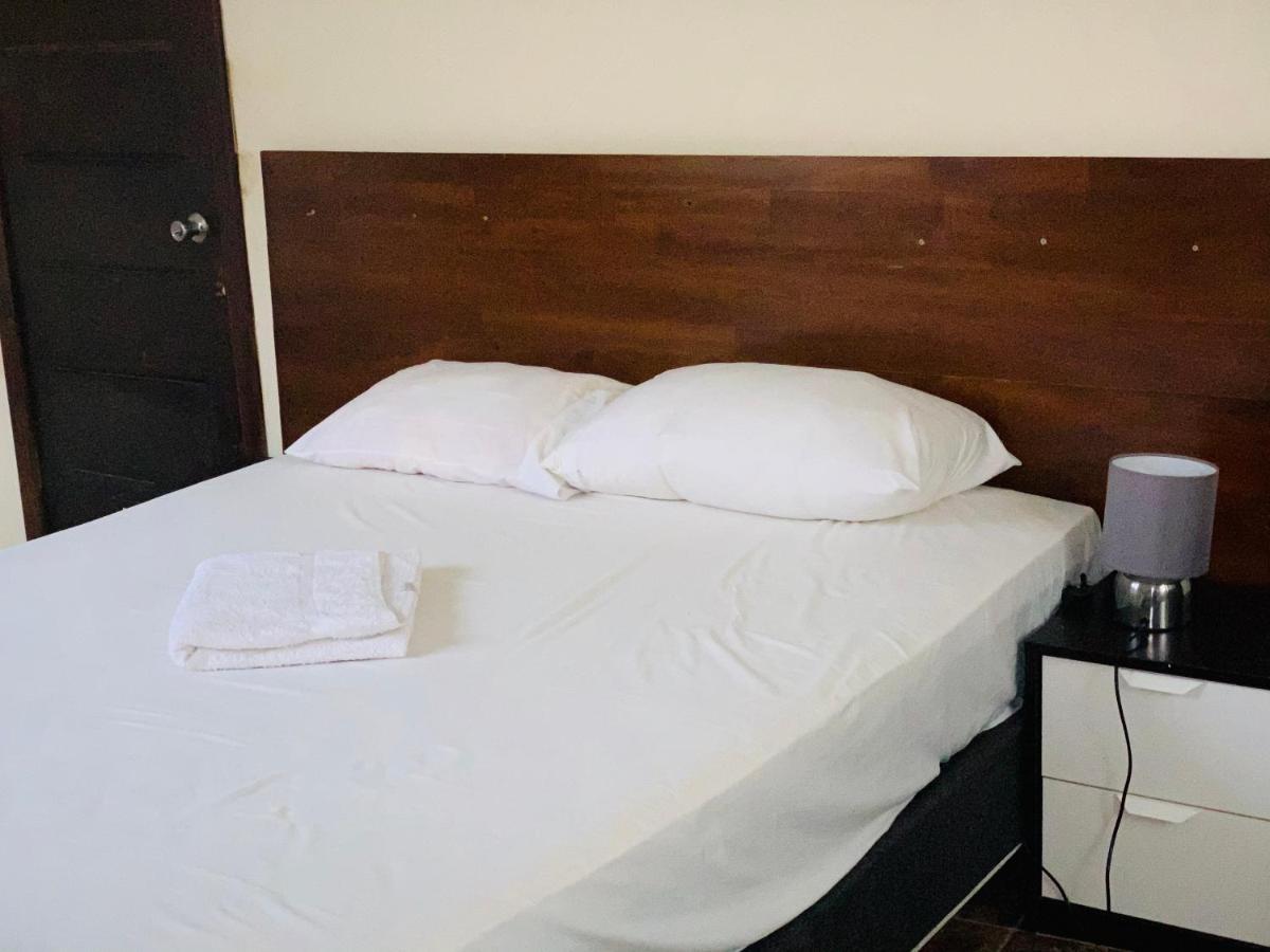 Belvoir Apart-Hotel & Residence Freetown Ngoại thất bức ảnh